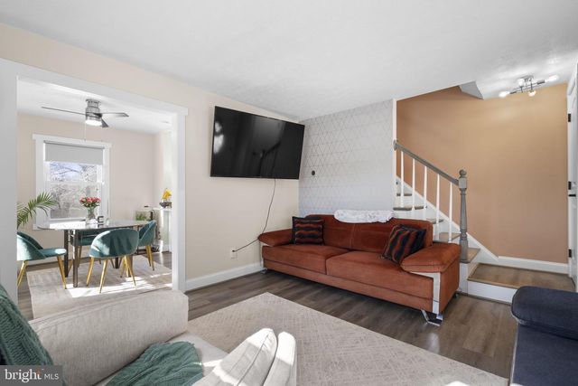 6106 N KINGS HWY, Alexandria, VA 22303