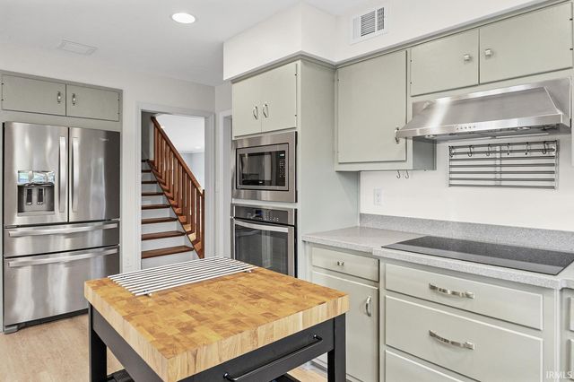 2226 Carberry Drive, West Lafayette, IN 47906