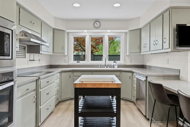2226 Carberry Drive, West Lafayette, IN 47906