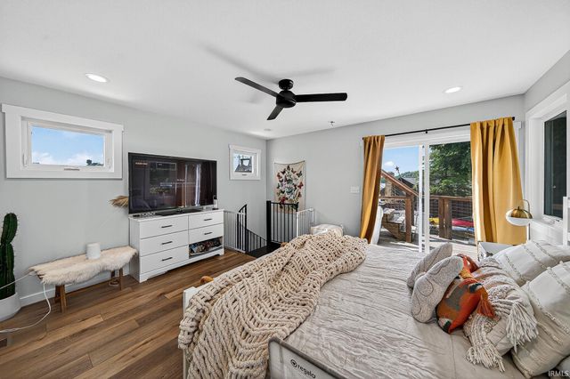 9061 E Hatchery Road, Syracuse, IN 46567