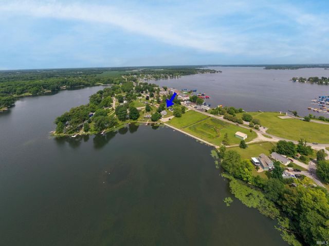 9061 E Hatchery Road, Syracuse, IN 46567