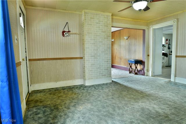 304 Cherry Avenue, Niles, OH 44446