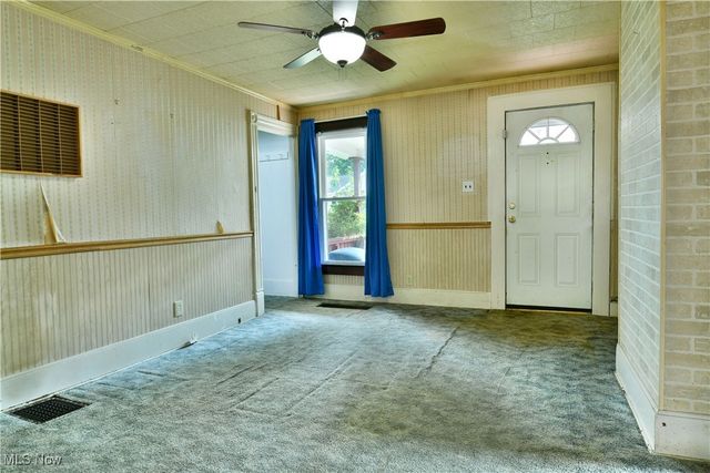 304 Cherry Avenue, Niles, OH 44446