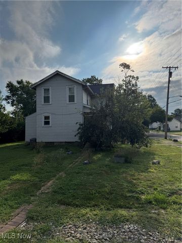 304 Cherry Avenue, Niles, OH 44446