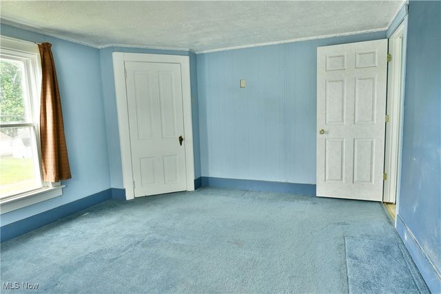 304 Cherry Avenue, Niles, OH 44446