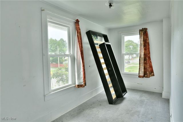 304 Cherry Avenue, Niles, OH 44446