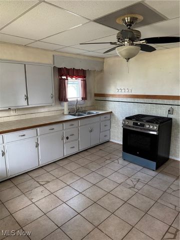 304 Cherry Avenue, Niles, OH 44446