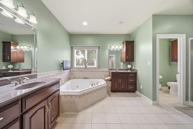 9405 Julia Drive, St. John, IN 46373
