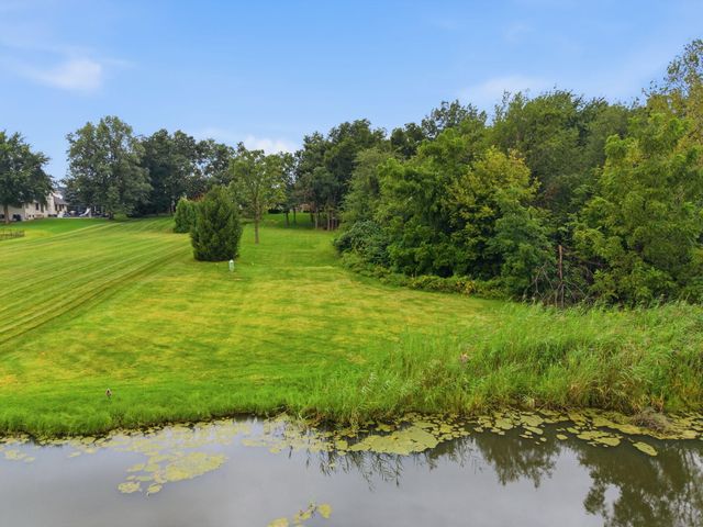 9405 Julia Drive, St. John, IN 46373