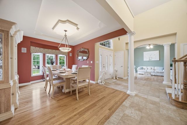 9405 Julia Drive, St. John, IN 46373