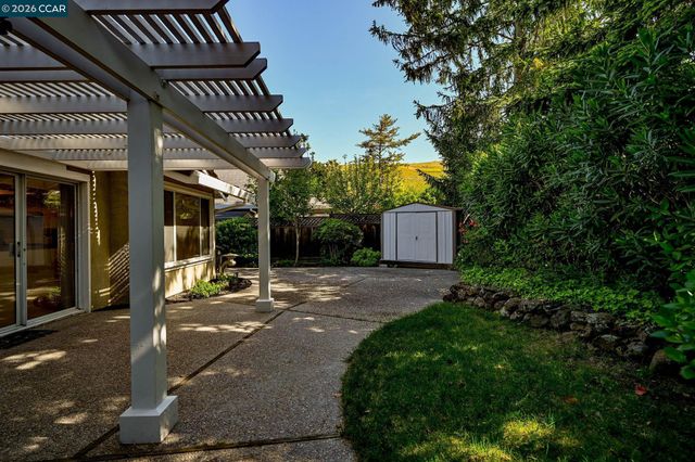 530 Marble Canyon Ln., San Ramon, CA 94582