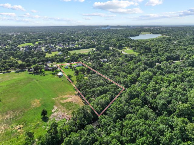 2200 S Lang Avenue, Denison, TX 75020