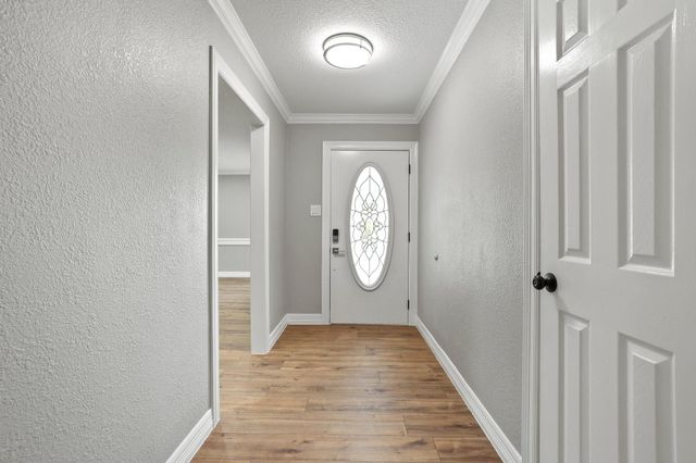 2200 S Lang Avenue, Denison, TX 75020