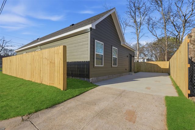 4222 Copeland Street, Dallas, TX 75210