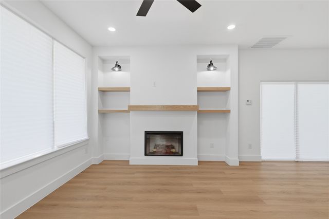 4222 Copeland Street, Dallas, TX 75210