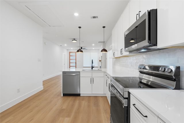 4222 Copeland Street, Dallas, TX 75210