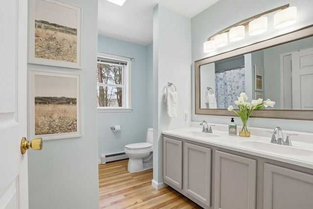 76 Oak Hill Lane, Boylston, MA 01505