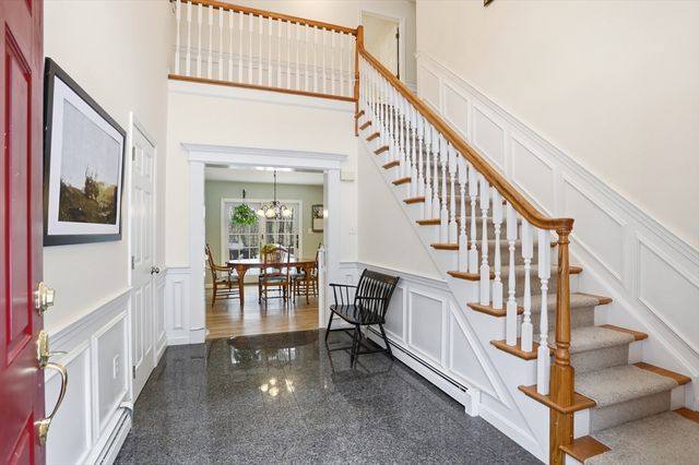 76 Oak Hill Lane, Boylston, MA 01505