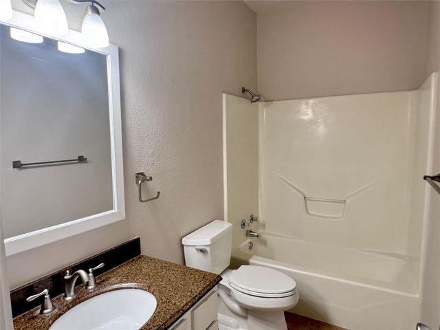614 Bentwood DR, Leander, TX 78641