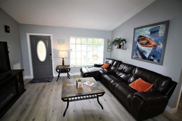 147 NW 10th Avenue, Delray Beach, FL 33444