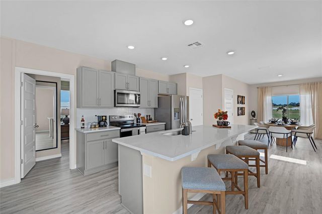 1592 HUMMINGBIRD ROAD, Winter Haven, FL 33884