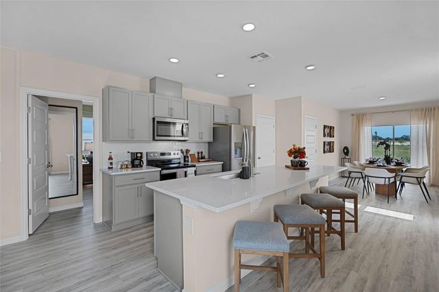 1592 HUMMINGBIRD ROAD, Winter Haven, FL 33884