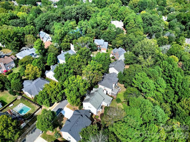 7210 Broadford Court, Charlotte, NC 28277