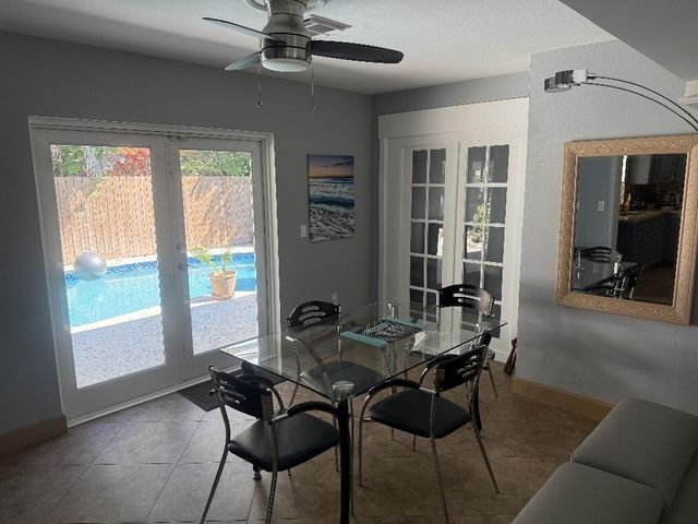 2200 NE 32nd Avenue, Fort Lauderdale, FL 33305