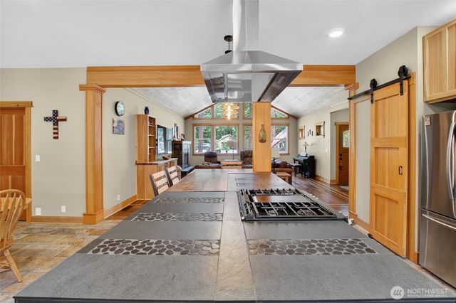 100 White Pine Drive, Ronald, WA 98940