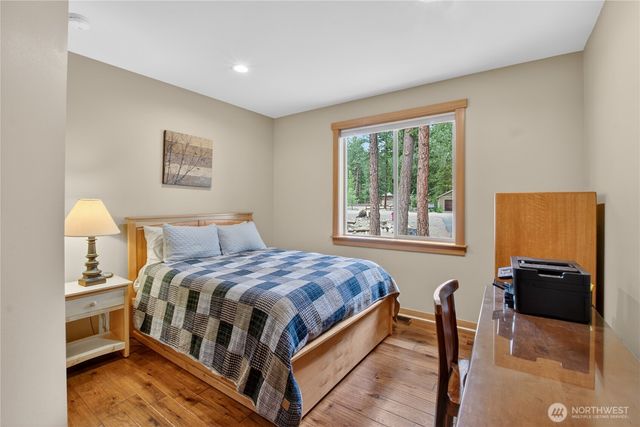 100 White Pine Drive, Ronald, WA 98940