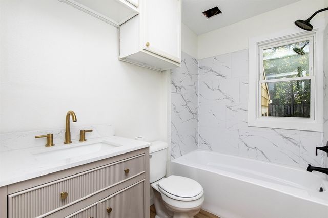 503 S Columbus Street, Pleasantville, IA 50225