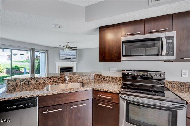 7802 Falcon Rest Circle, Raleigh, NC 27615