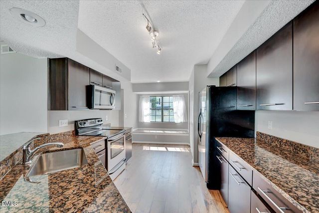 7802 Falcon Rest Circle, Raleigh, NC 27615