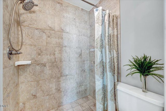 7802 Falcon Rest Circle, Raleigh, NC 27615