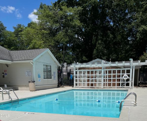 7802 Falcon Rest Circle, Raleigh, NC 27615