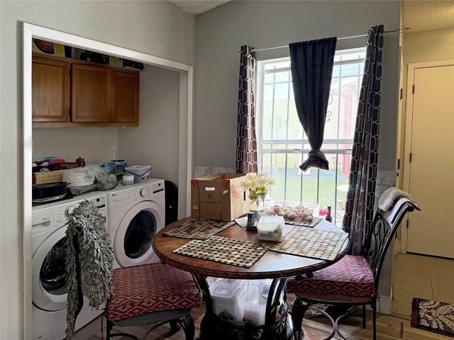 918 LOQUAT TREE ROAD, Orlando, FL 32811