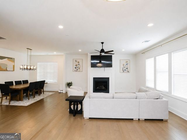 6725 Dahlgren Court, Cumming, GA 30028