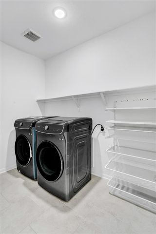 108 Greenthread DR, Liberty Hill, TX 78642