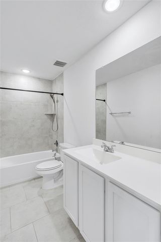 108 Greenthread DR, Liberty Hill, TX 78642