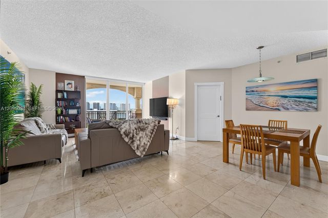 17555 Atlantic Boulevard TS6, Sunny Isles Beach, FL 33160