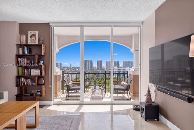 17555 Atlantic Boulevard TS6, Sunny Isles Beach, FL 33160