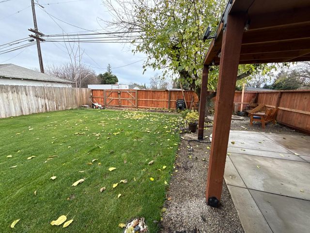 7669 Barrow St, Sutter, CA 95982