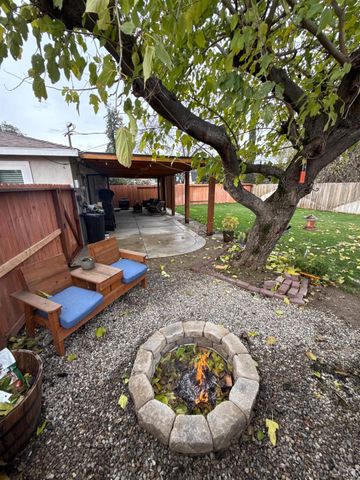 7669 Barrow St, Sutter, CA 95982