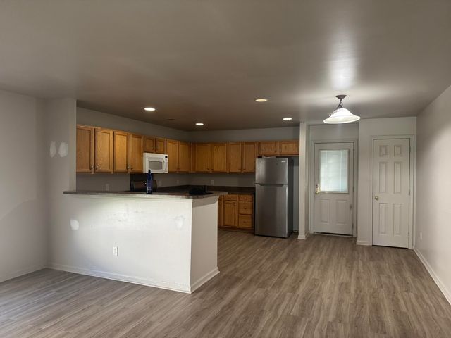 218 Wildberry Lane, Goose Creek, SC 29445