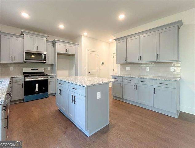 27 Bridgestone Way, Cartersville, GA 30120