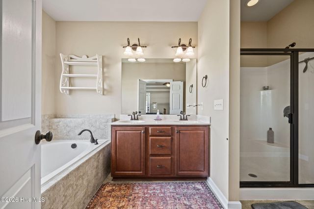 1418 Draft Court, Greenville, NC 27858