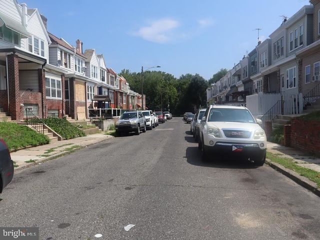 5502 WESTFORD RD, Philadelphia, PA 19120