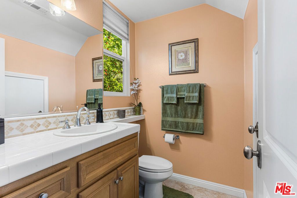 Image 23 of property listing at 25340 Coral Canyon Road, Corona, CA 92883