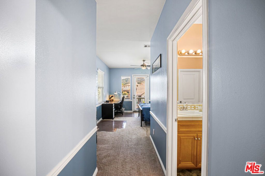 Image 36 of property listing at 25340 Coral Canyon Road, Corona, CA 92883