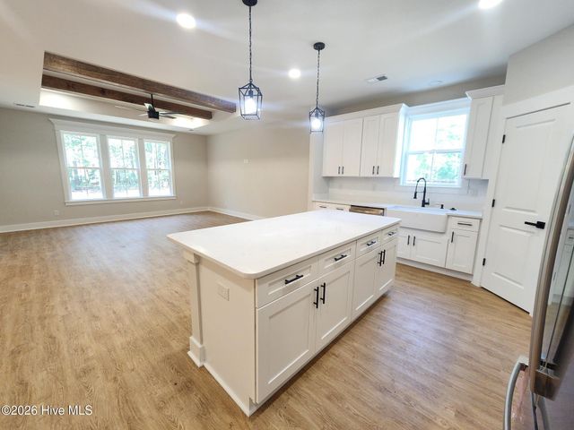 556 Briarwood Drive NW, Calabash, NC 28467